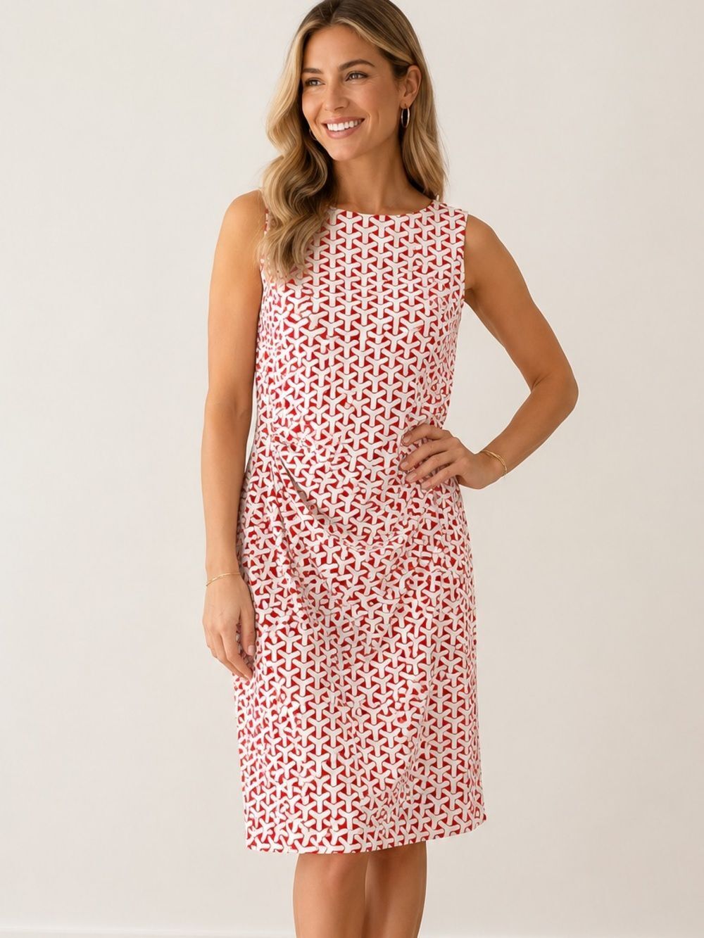 J.McLaughlin for Dillard’s Red & White Geometric Ruched Sheath Dress – Medium